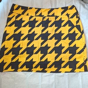 Loudmouth Women's Yellow and Black Skort